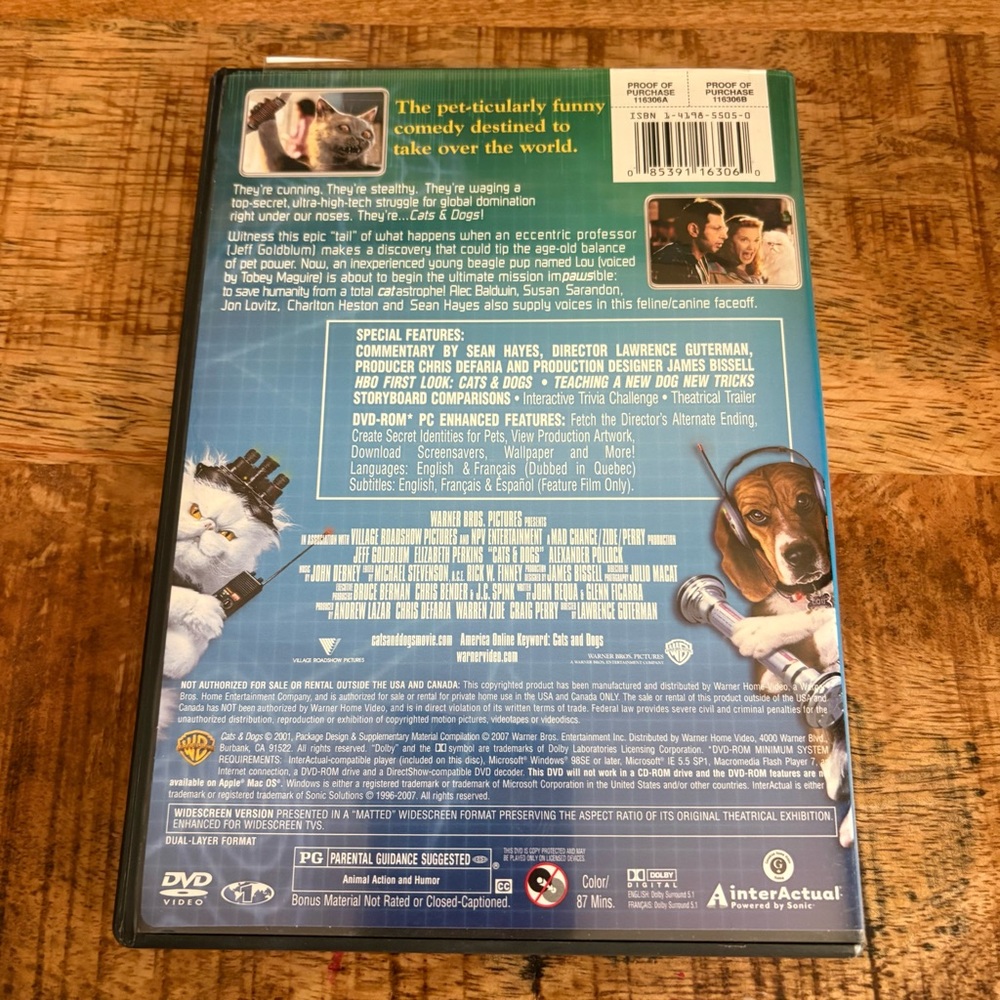 Cats & Dogs DVD - Picture 2 of 5